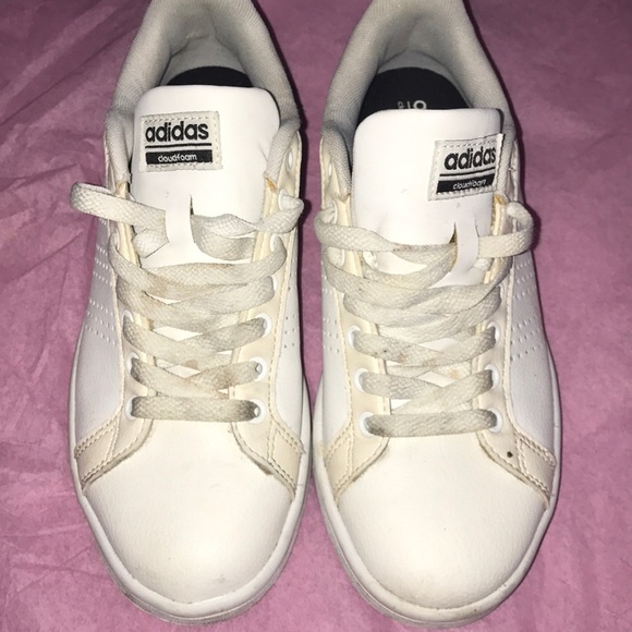 le adidas fuori saleall scarpe bianche poshmark le adidas fuori saleall scarpe bianche poshmark